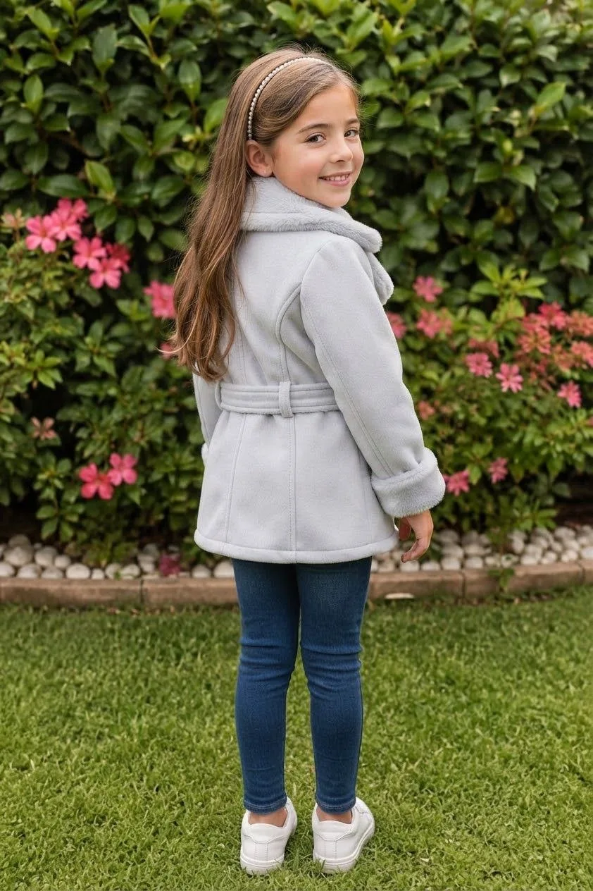 🧥 Hermoso Gabán de Niña imagen 2