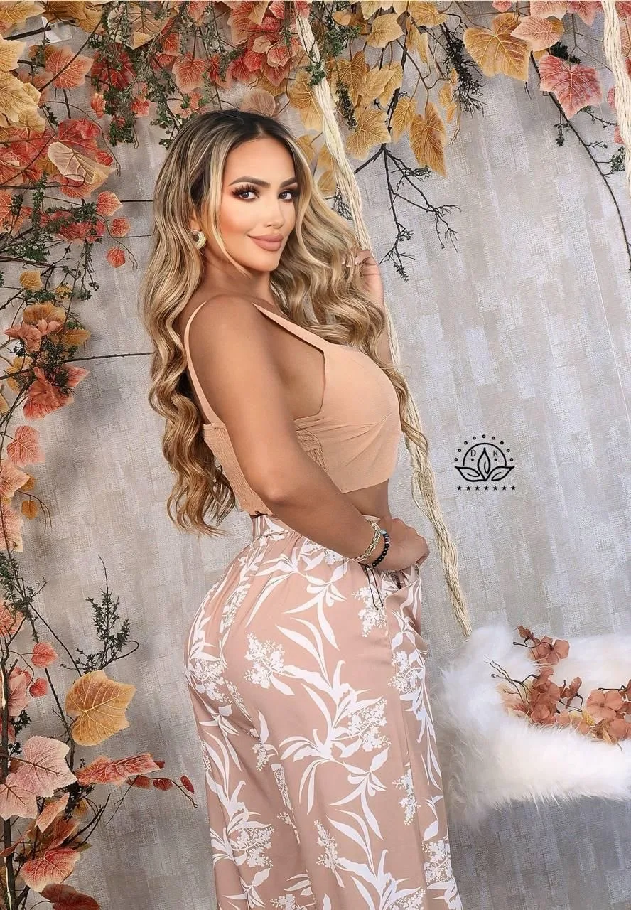 ✨😍 Hermoso conjunto de dos piezas 😍✨ imagen 4